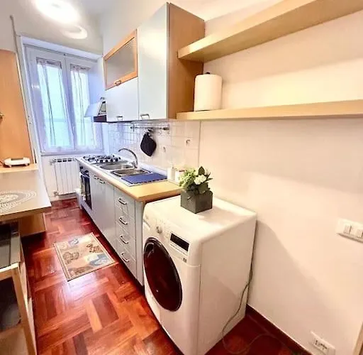 A 1 Bijou Apartamento *